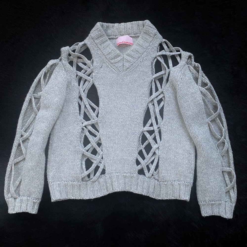 Tambourine by Nozomi Ishiguro Webbed Cut-out Sweater